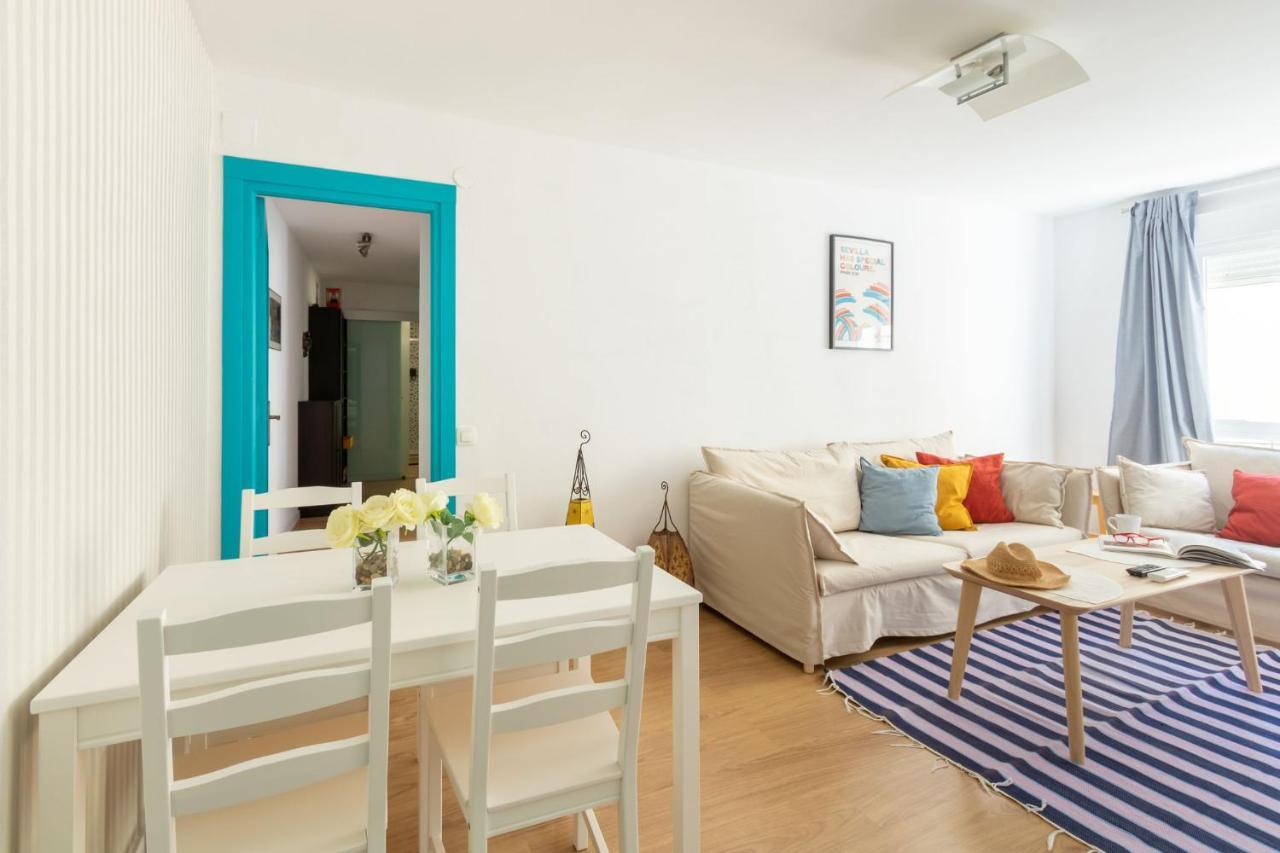 Colours Apartment And Garage Historical Center 4 Pax Sevilla Exterior foto