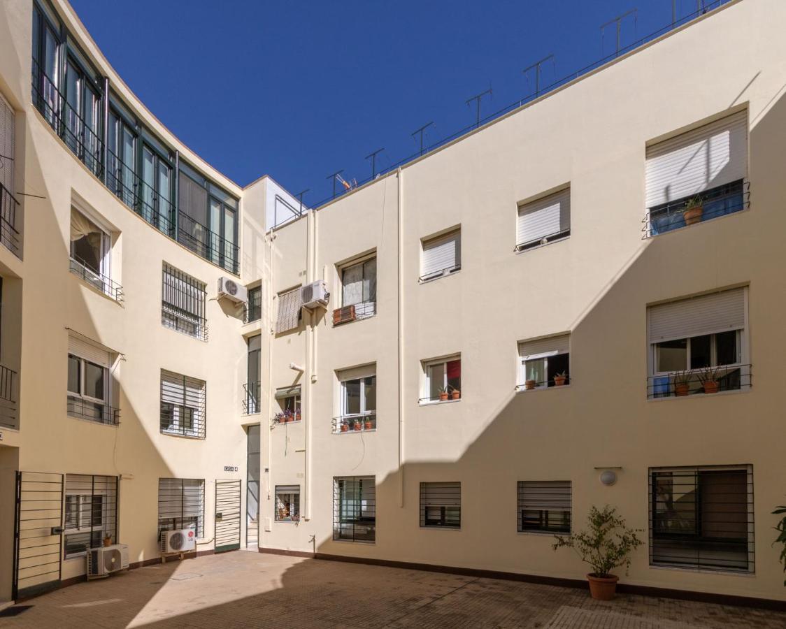 Colours Apartment And Garage Historical Center 4 Pax Sevilla Exterior foto